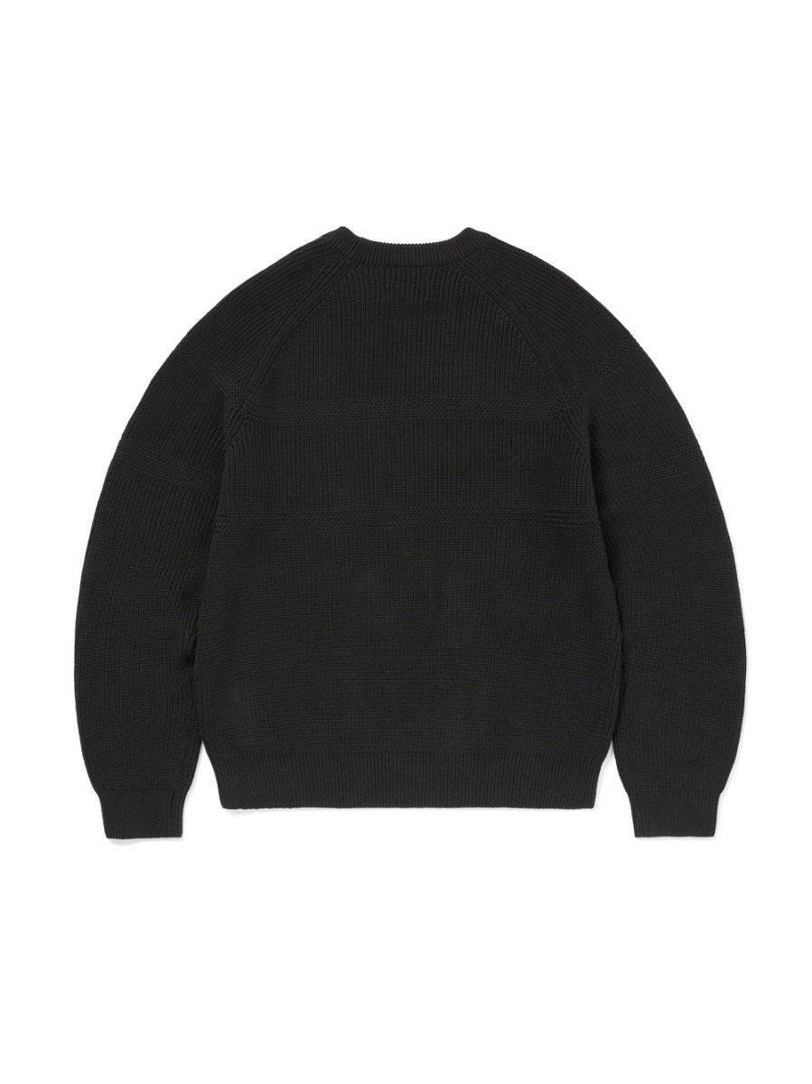 LIGHT KNIT LOGO SWEATER IN BLACK main image 0
